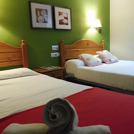 Hostal Cal Batista บากา ภายนอก รูปภาพ
