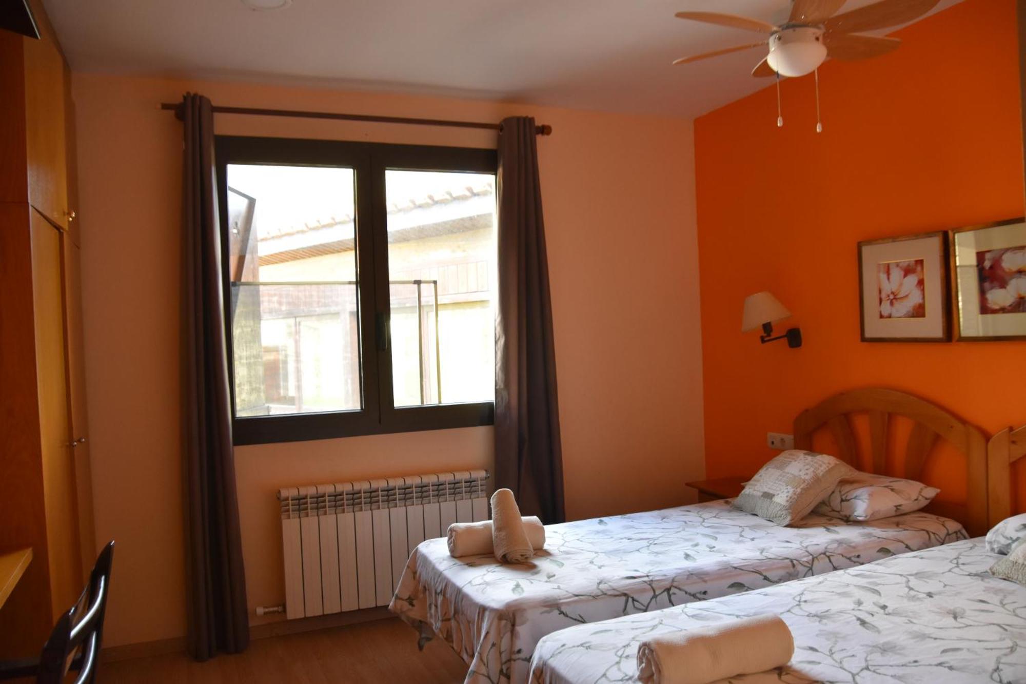 Hostal Cal Batista บากา ภายนอก รูปภาพ
