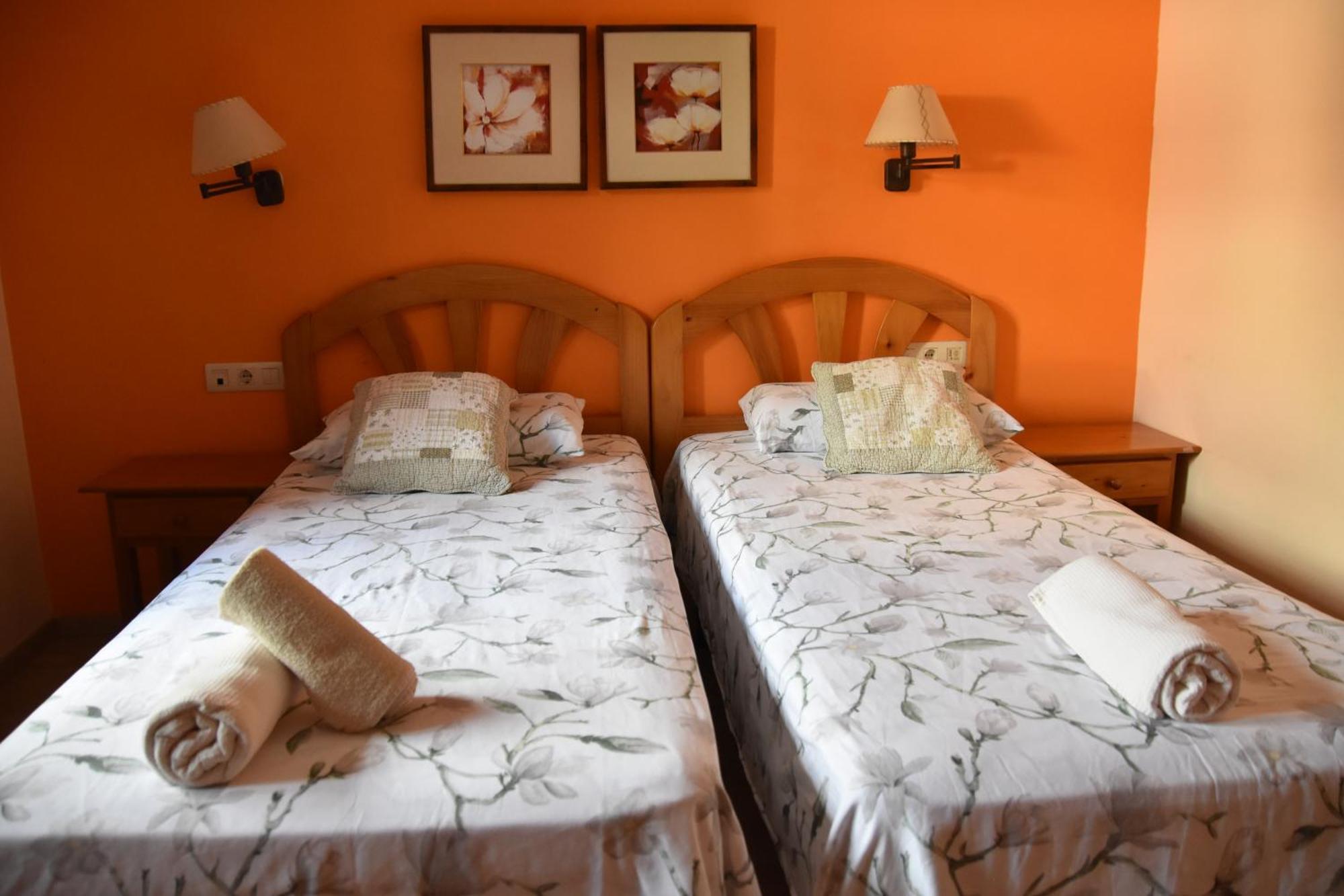 Hostal Cal Batista บากา ภายนอก รูปภาพ