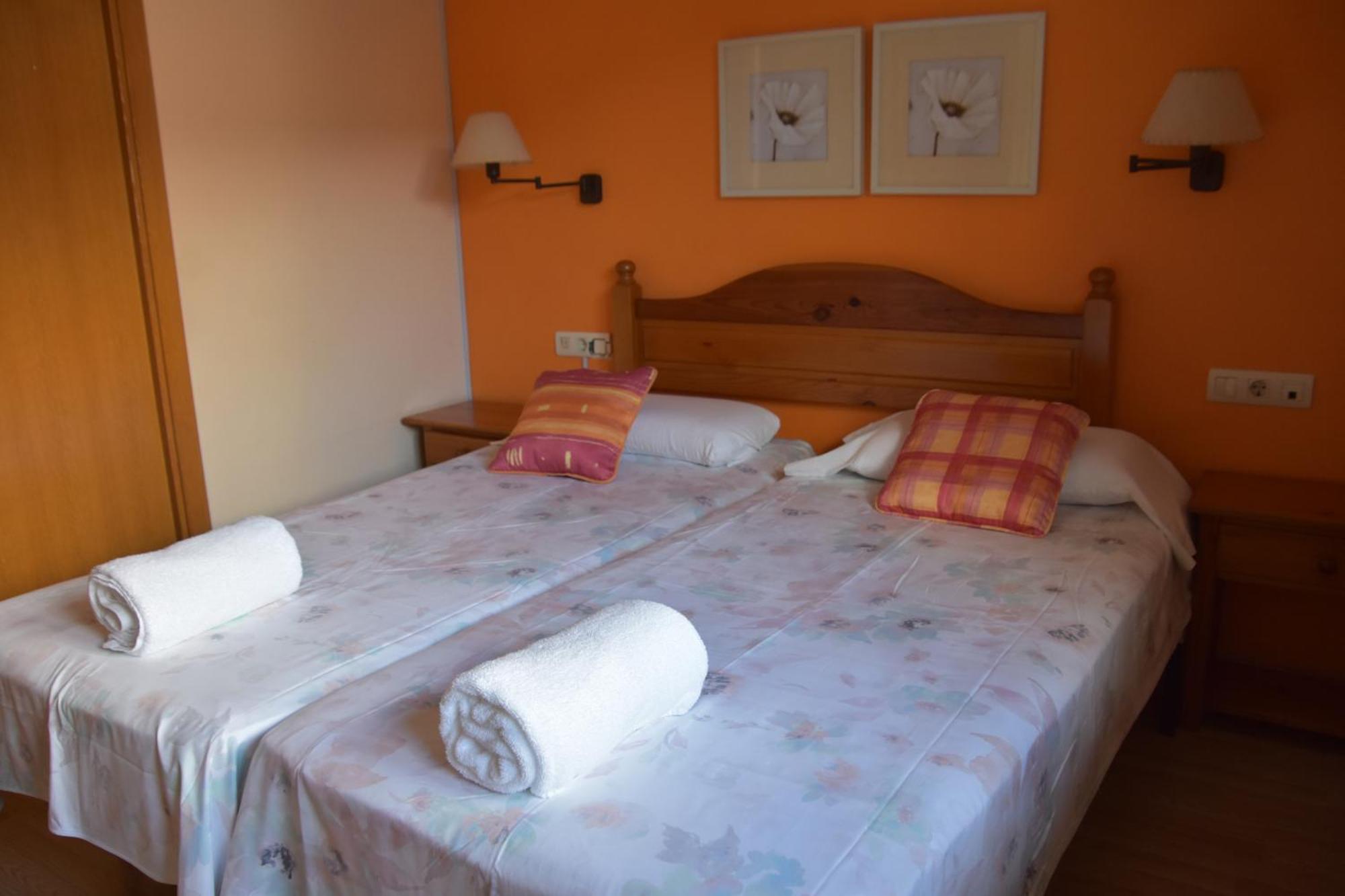 Hostal Cal Batista บากา ภายนอก รูปภาพ