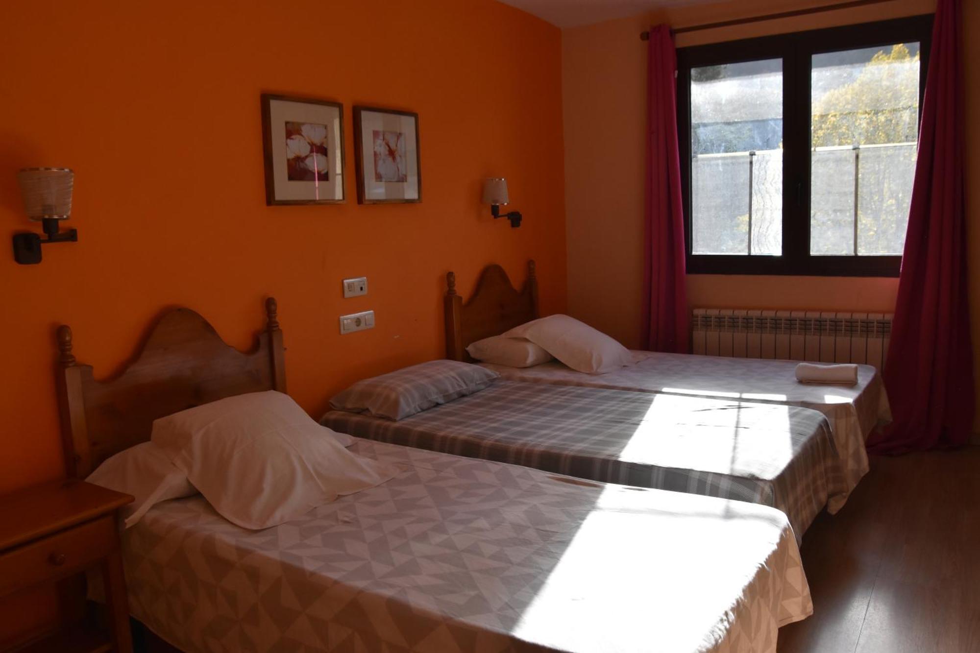 Hostal Cal Batista บากา ภายนอก รูปภาพ