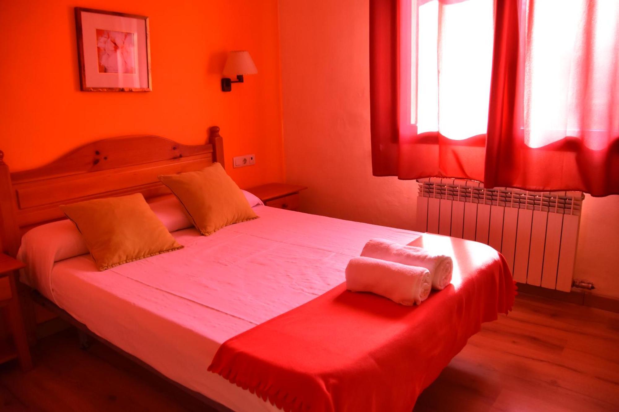Hostal Cal Batista บากา ภายนอก รูปภาพ
