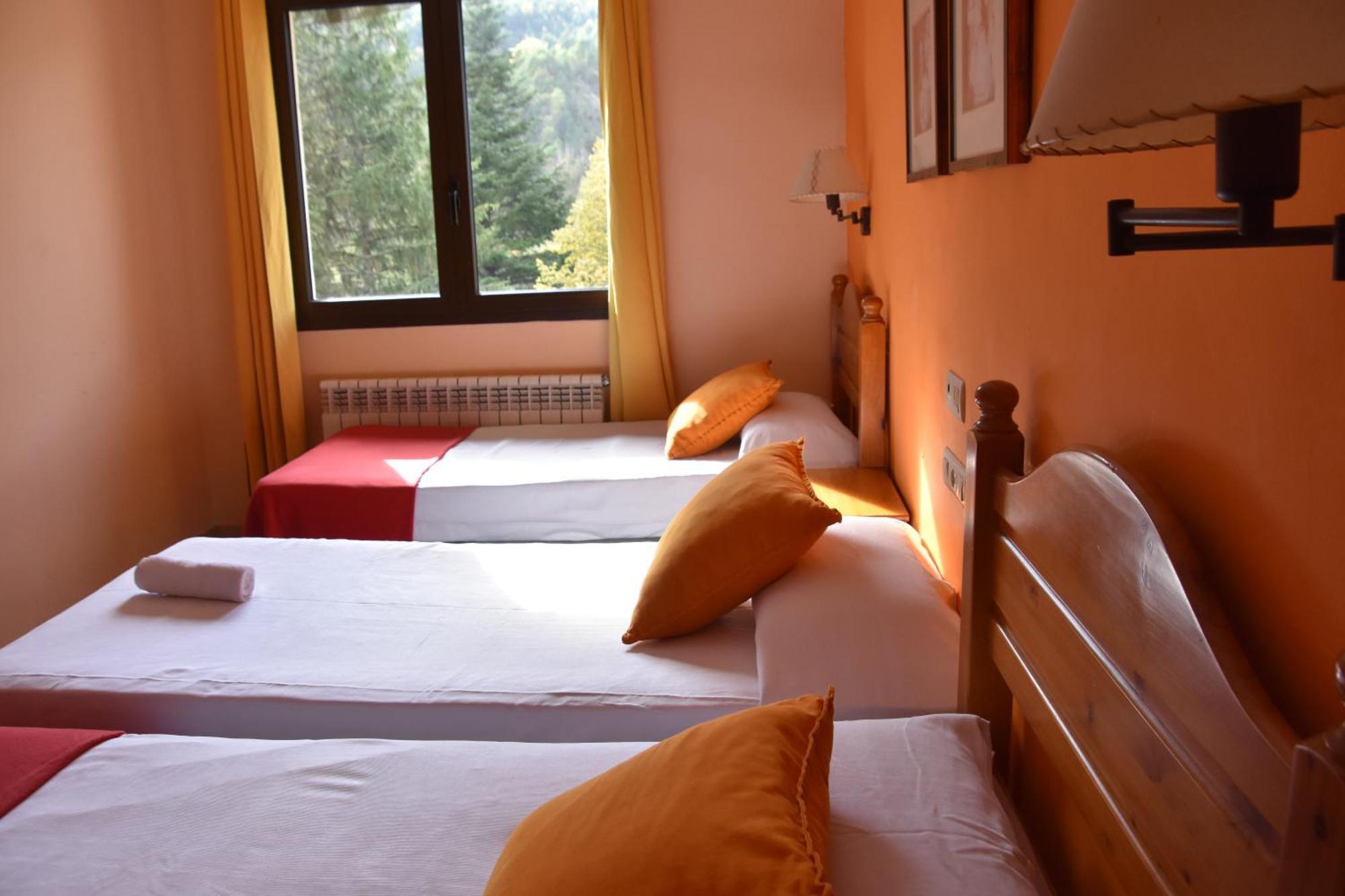 Hostal Cal Batista บากา ภายนอก รูปภาพ
